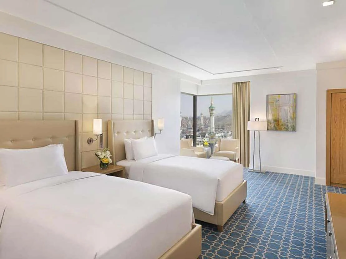 Standard-tier double occupancy hotel room